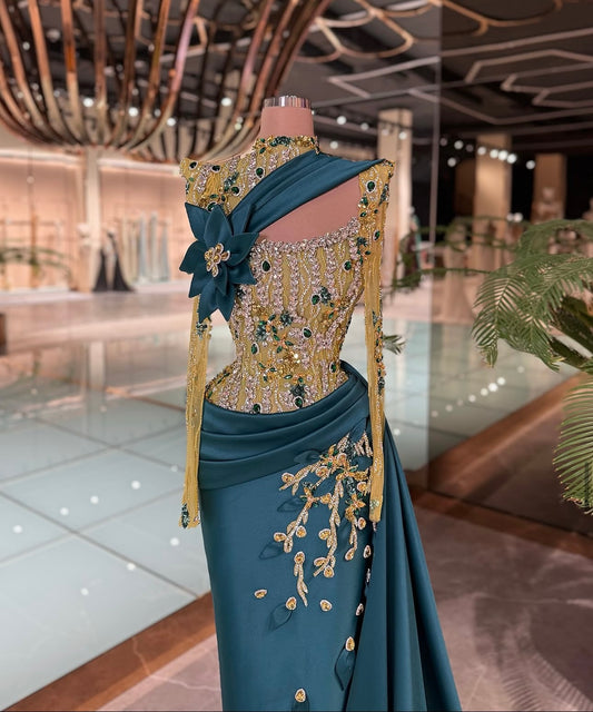 Vip Akber dress