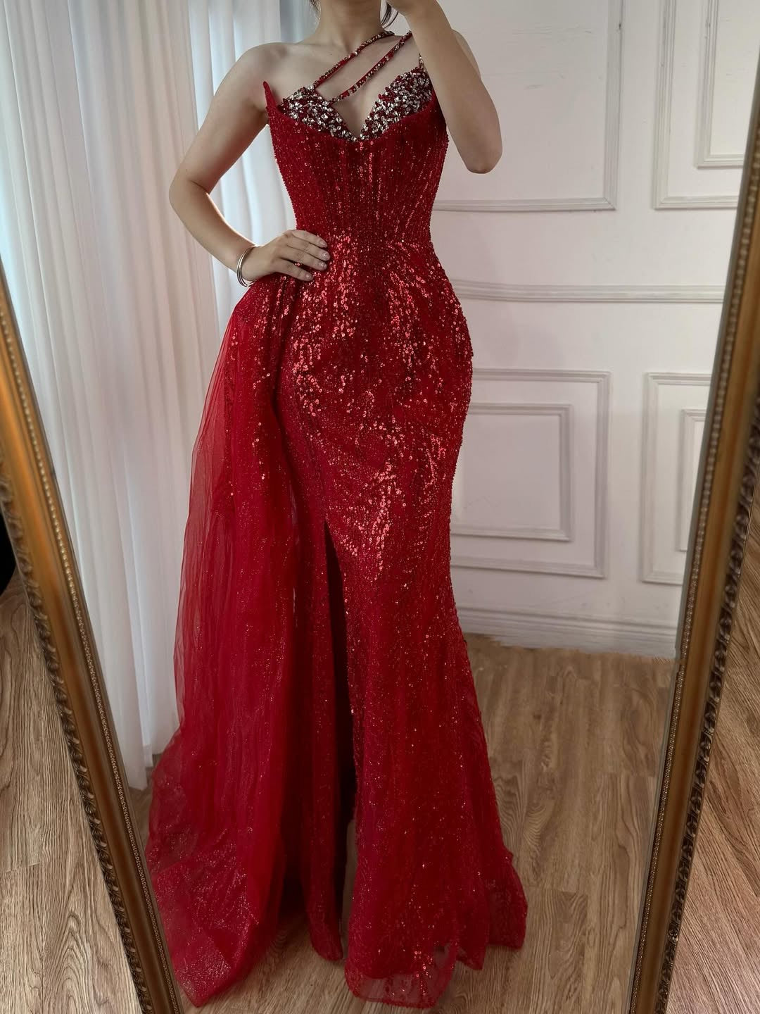 Akaber dress