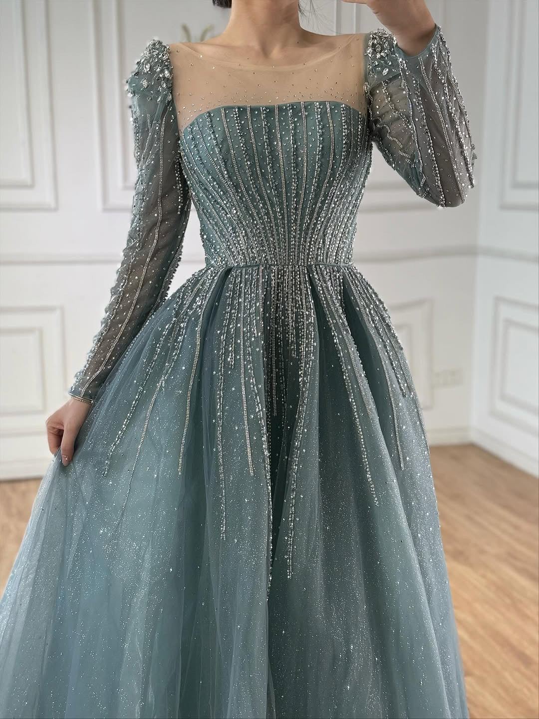 Akaber dress