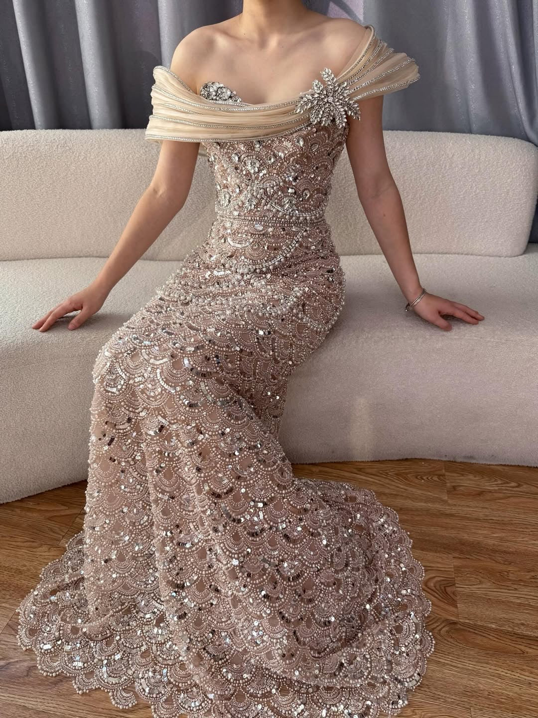 Akaber dress
