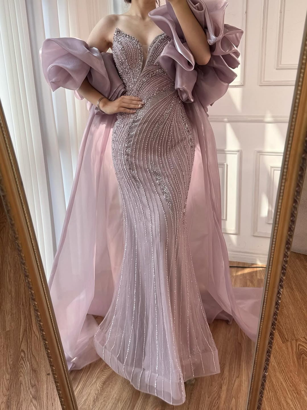 Akaber dress