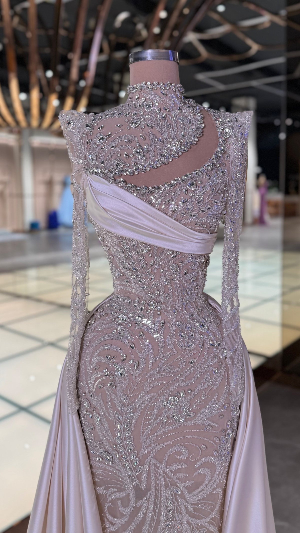 Vip dress
