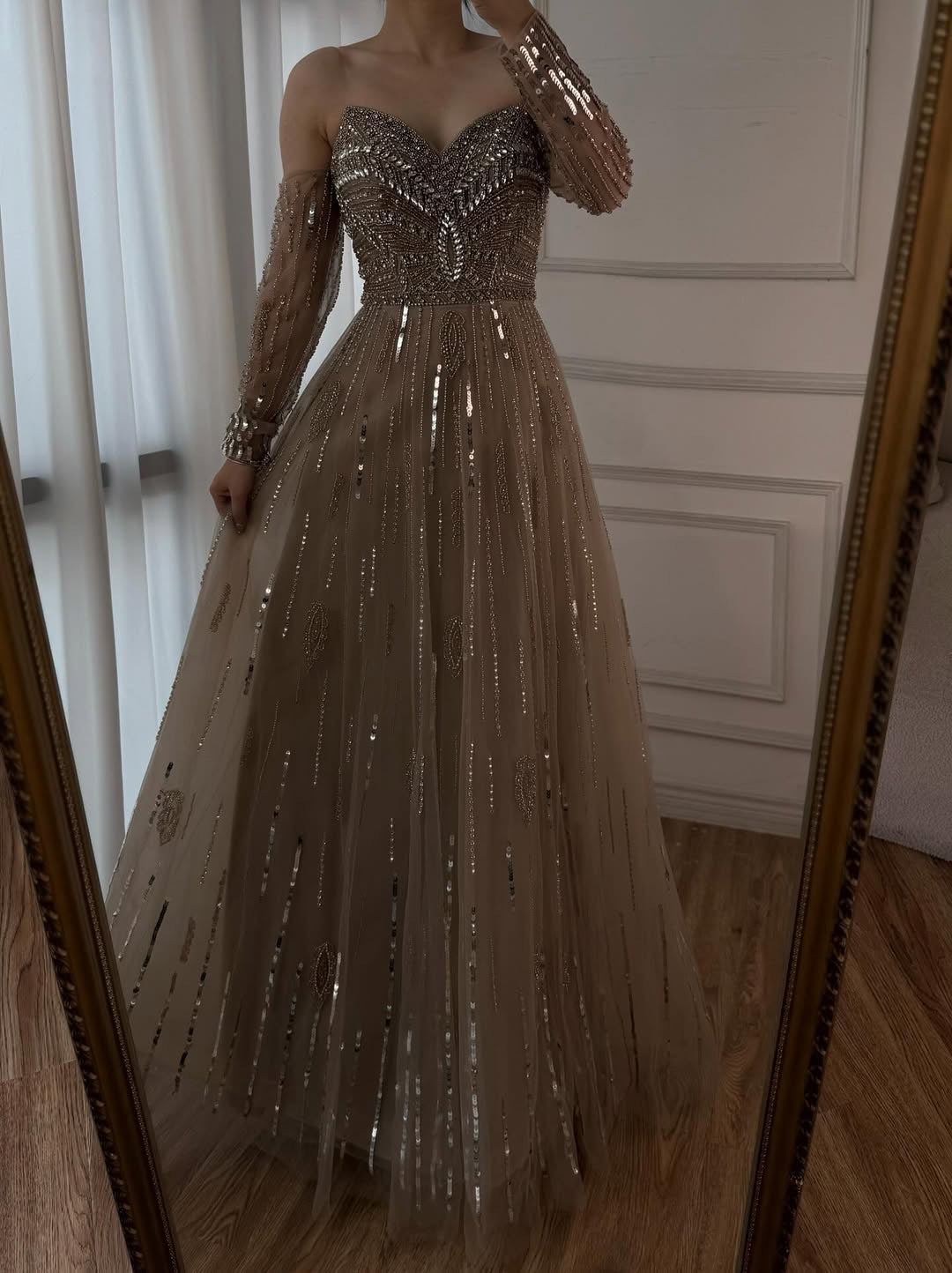 Akaber dress
