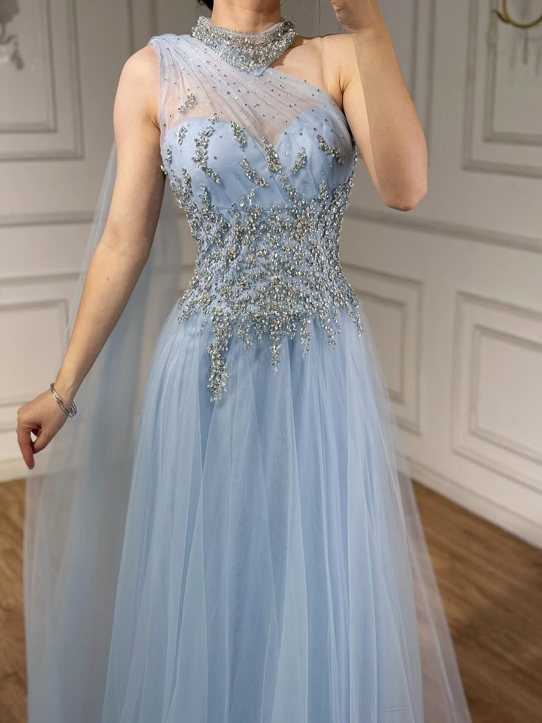 Akaber dress
