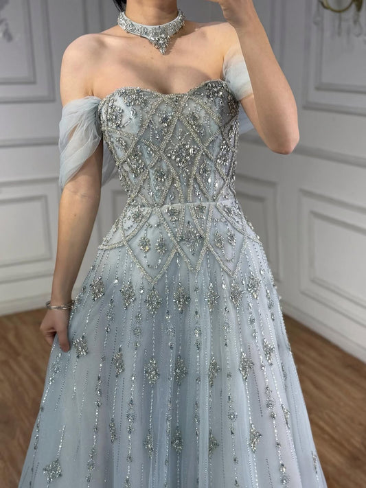 Akaber dress