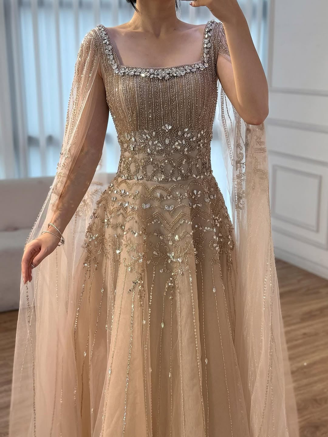 Akaber dress