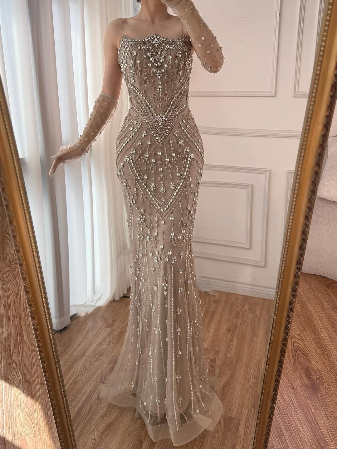 Akaber dress